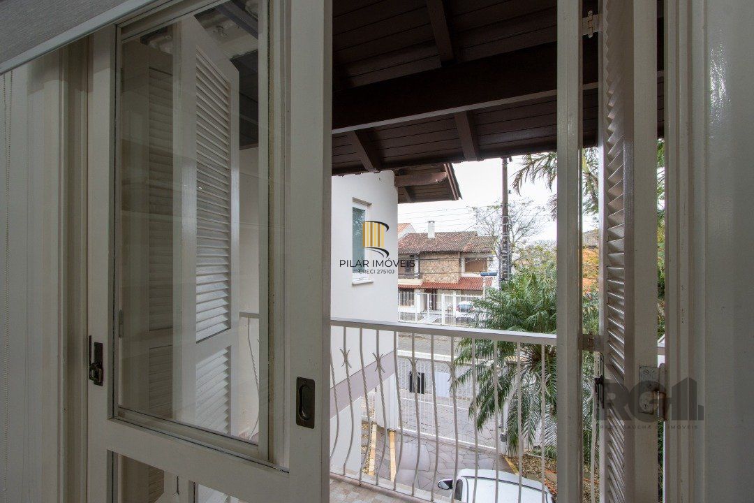 Casa para Venda - 167.4m², 4 dormitórios, sendo 2 suites, Ipanema