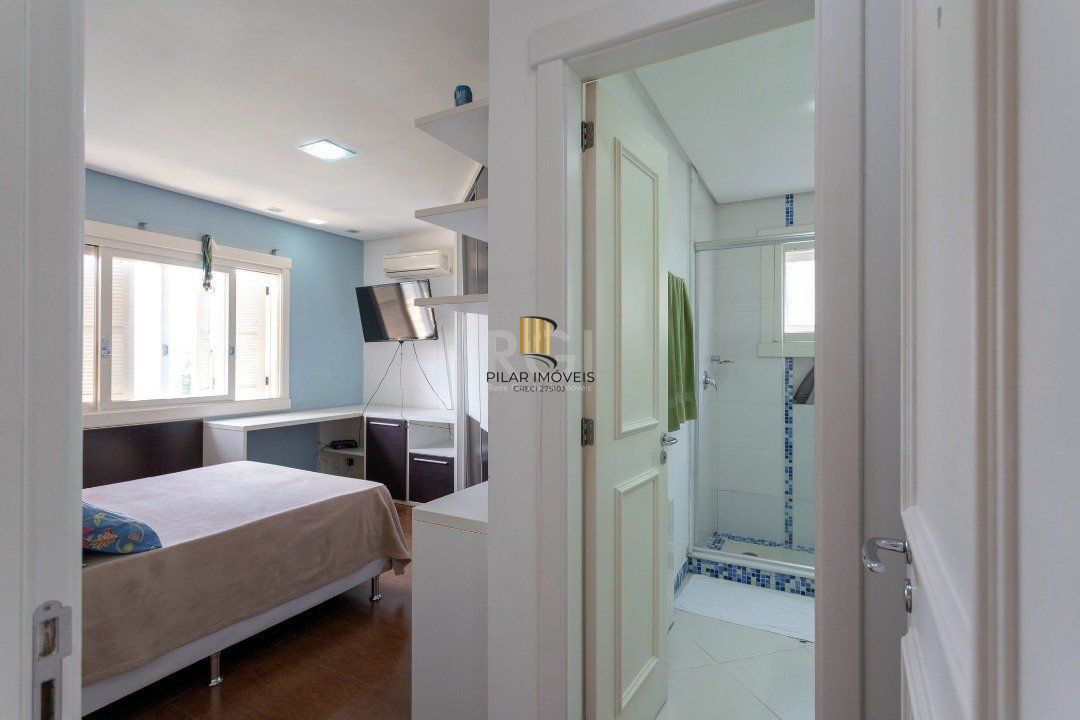 Casa Condominio 4 Dormitório(s) Bairro Terra Ville