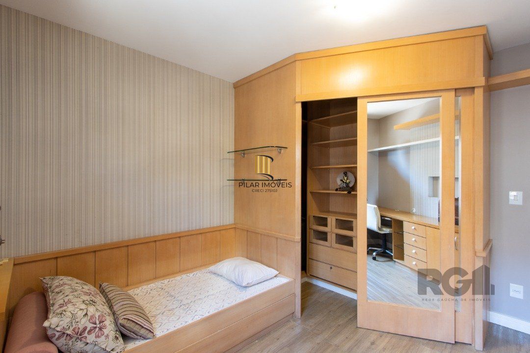 Casa condomínio | 3 Quartos | 1 Suíte | 2 Vagas | 249,20m2 Privativos | Bairro Assunção