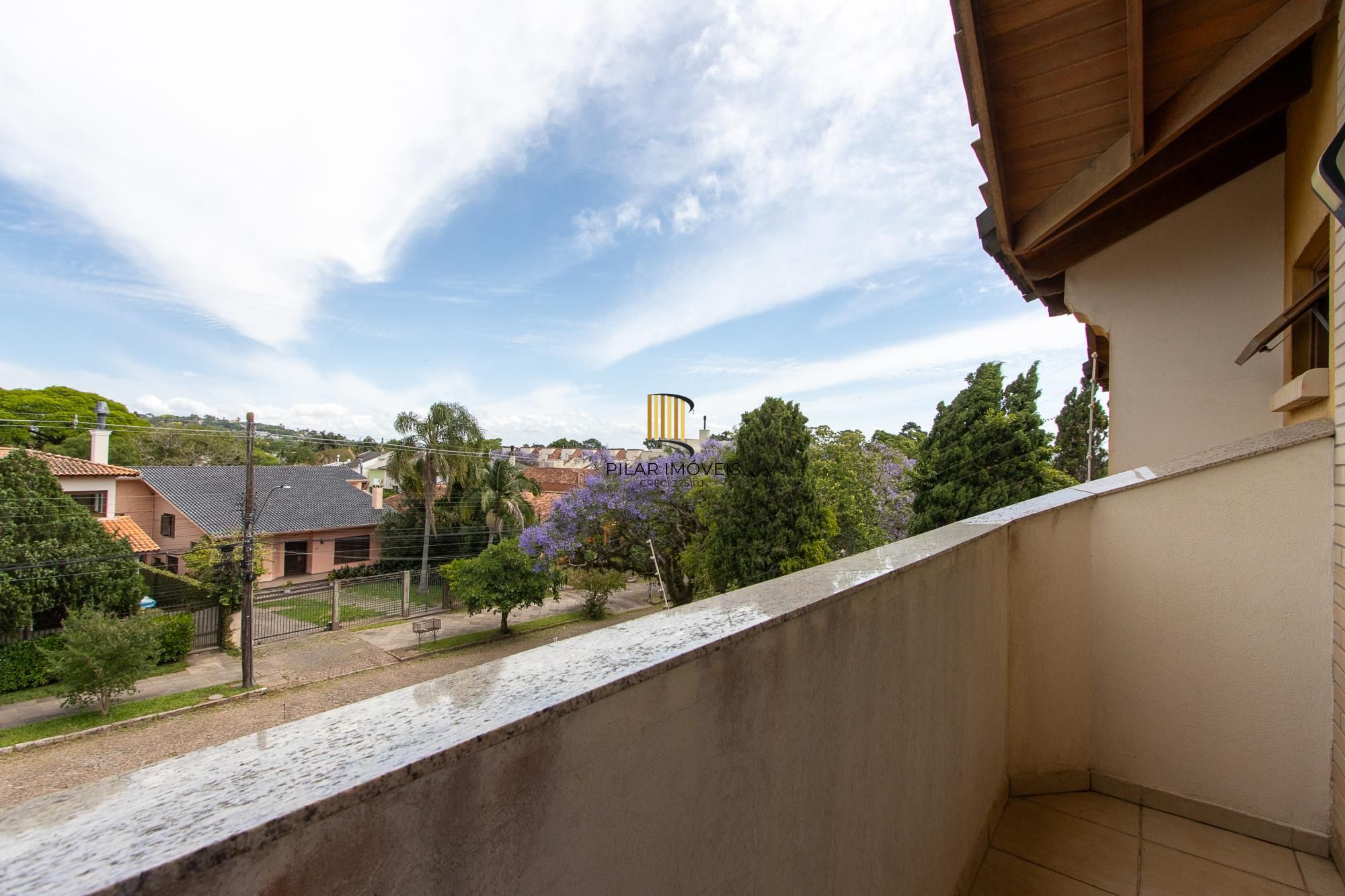 Casa de Condomínio 3 dormitórios no bairro Tristeza
