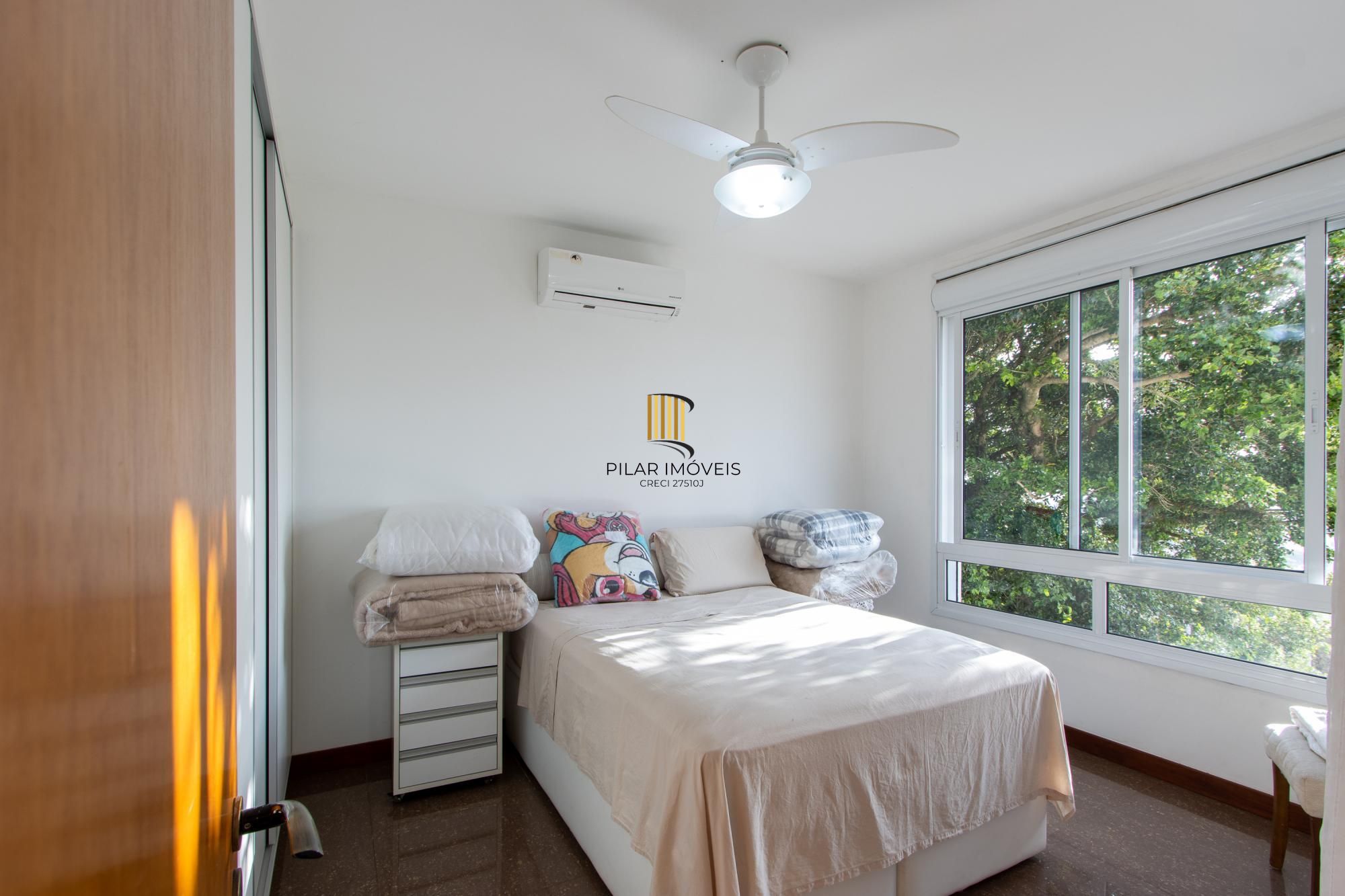 Casa 4 dormitórios com elevador