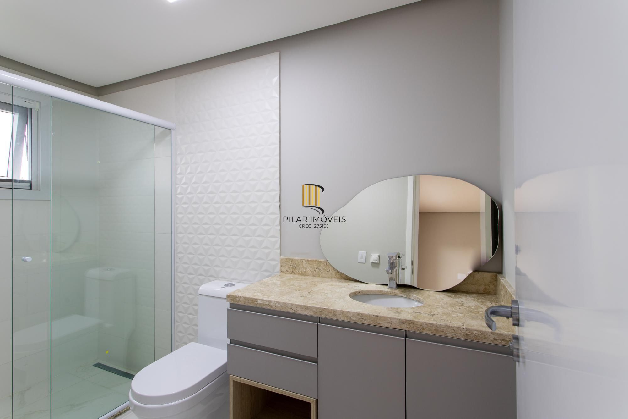 Casa Condominio para Venda - 300m², 3 dormitórios, sendo 3 suites, 2 vagas - Alphaville