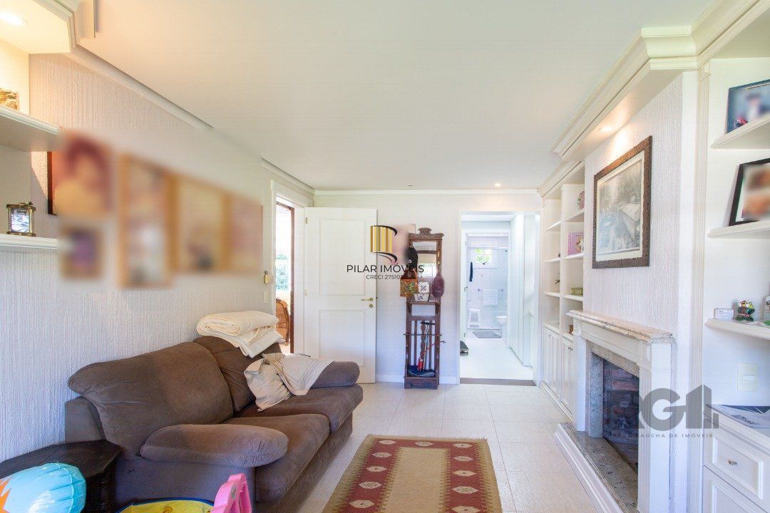 Casa para venda - 321m² - 4 suítes - Chapéu do Sol