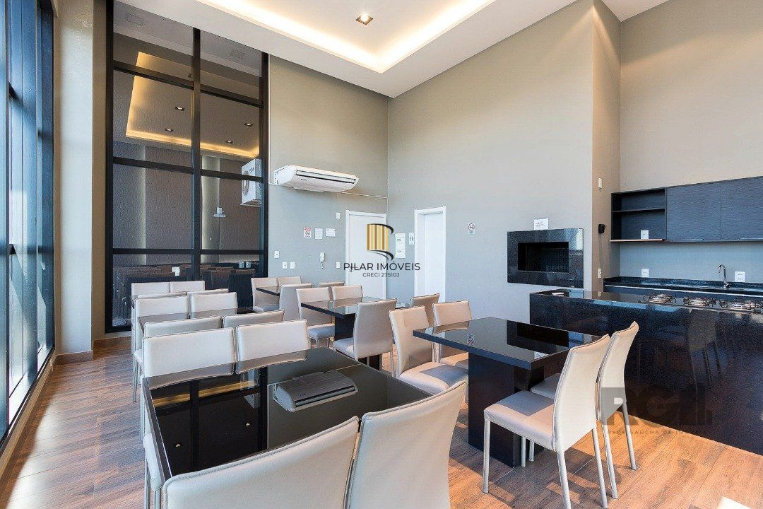 Duplex para Venda - 128.73m², 3 dormitórios, sendo 1 suites, 3 vagas - Cristal