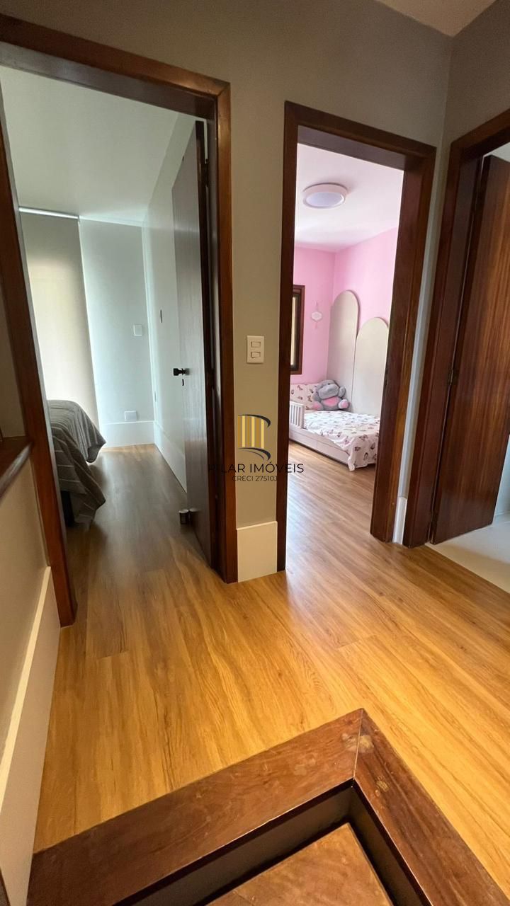 Casa em condomínio fechado para venda no bairro Jardim Isabel, com aproximadamente 204m² de área privativa,.