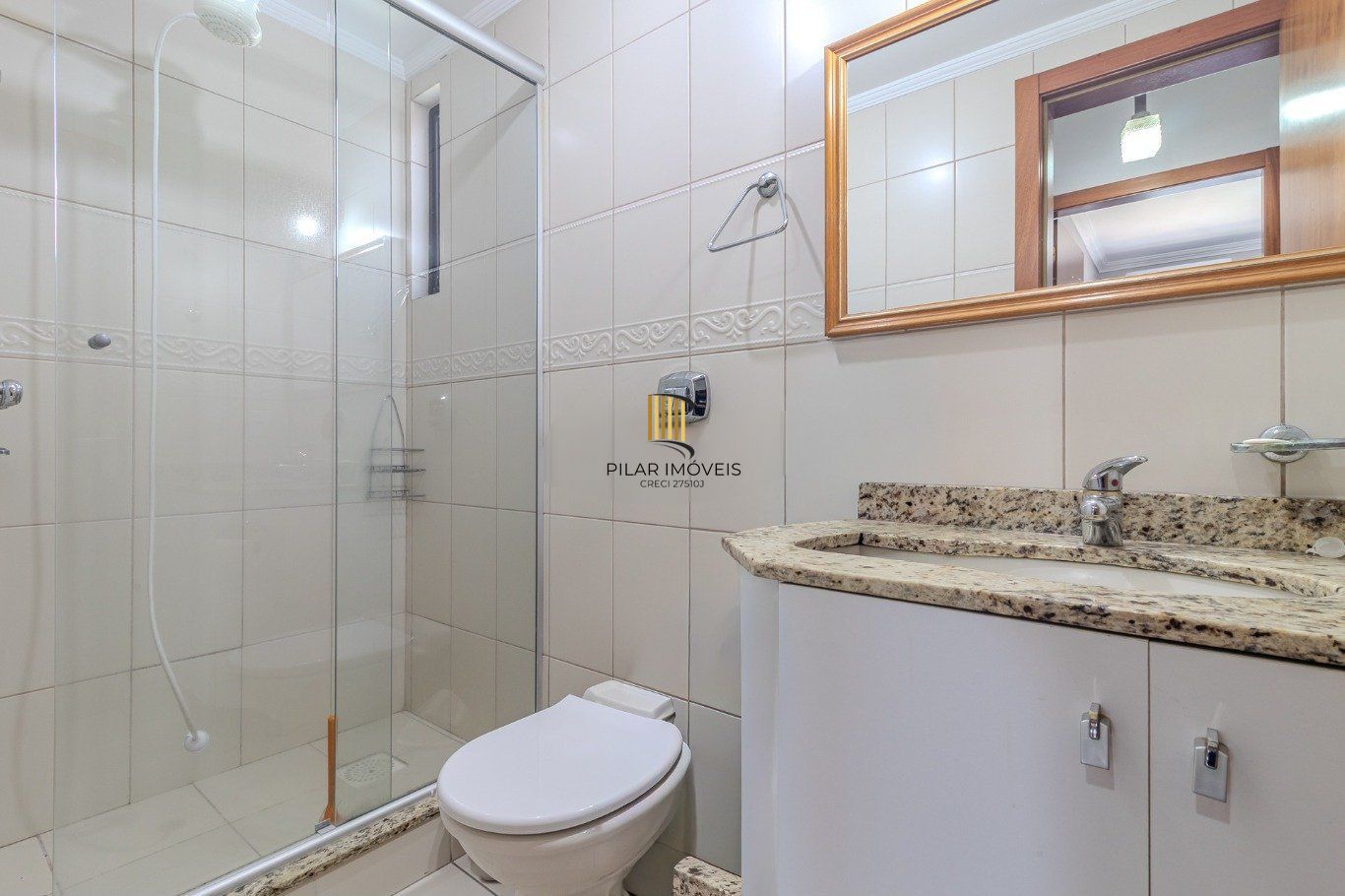 Apartamento com 2 quartos, vaga dupla - Bairro Petrópolis