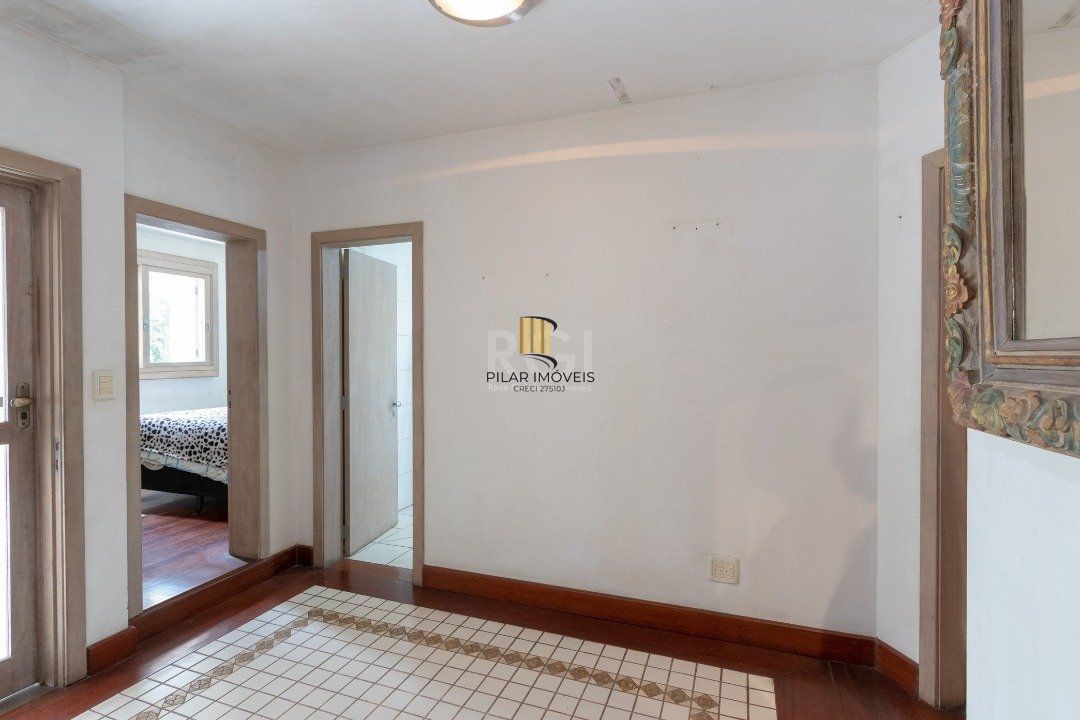 Sítio para Venda - 504.96m², 3 dormitórios, 4 vagas - Belém Velho