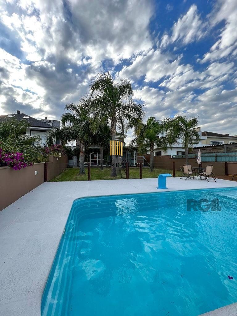 Casa Condominio para Venda - 320.3m², 4 dormitórios, sendo 4 suites, 4 vagas - Terra Ville
