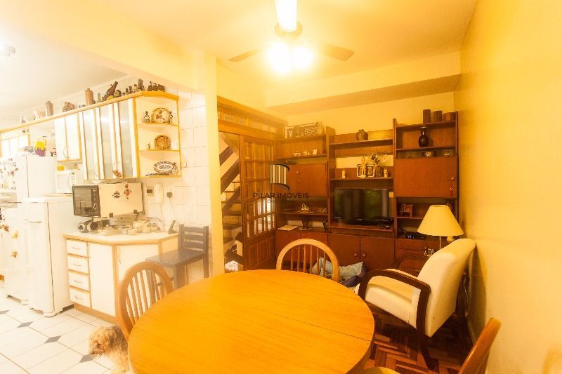 Casa Condominio para Venda - 170m², 3 dormitórios, sendo 1 suites, 2 vagas - Cavalhada