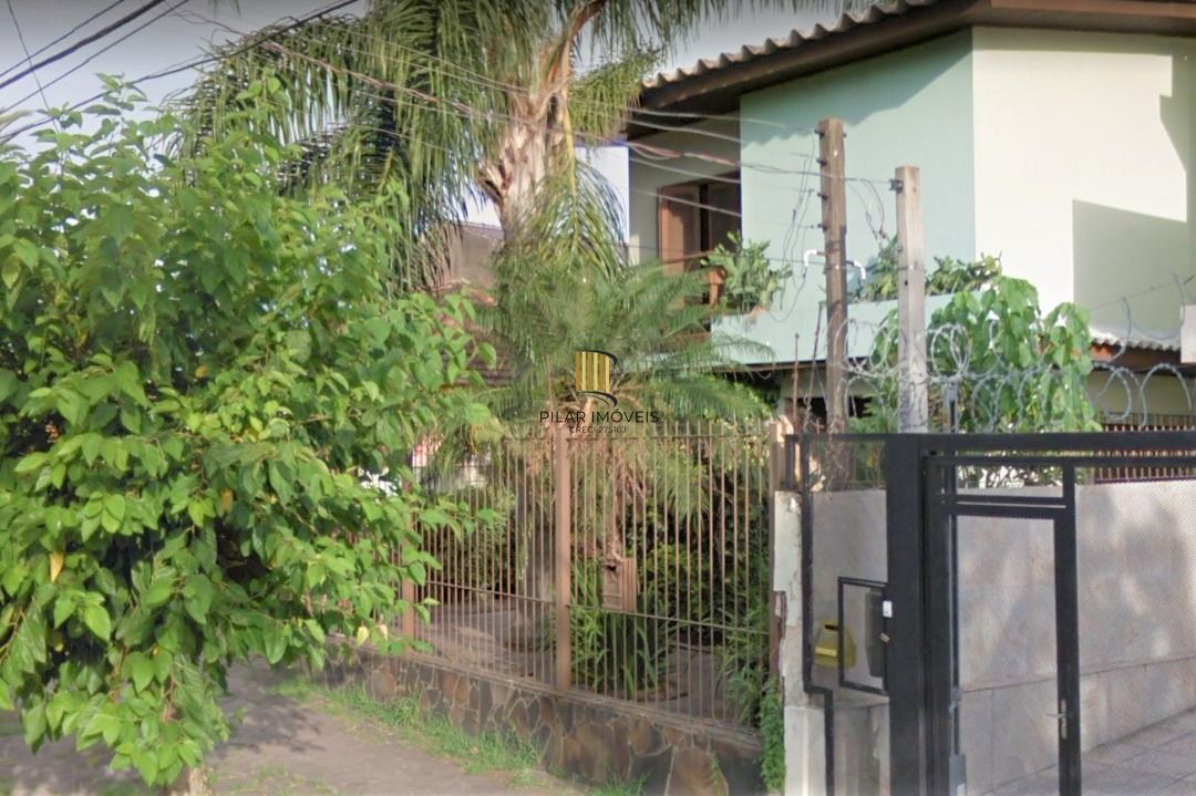 Casa para Venda - 95m², 4 dormitórios, sendo 2 suites, 4 vagas - Ipanema