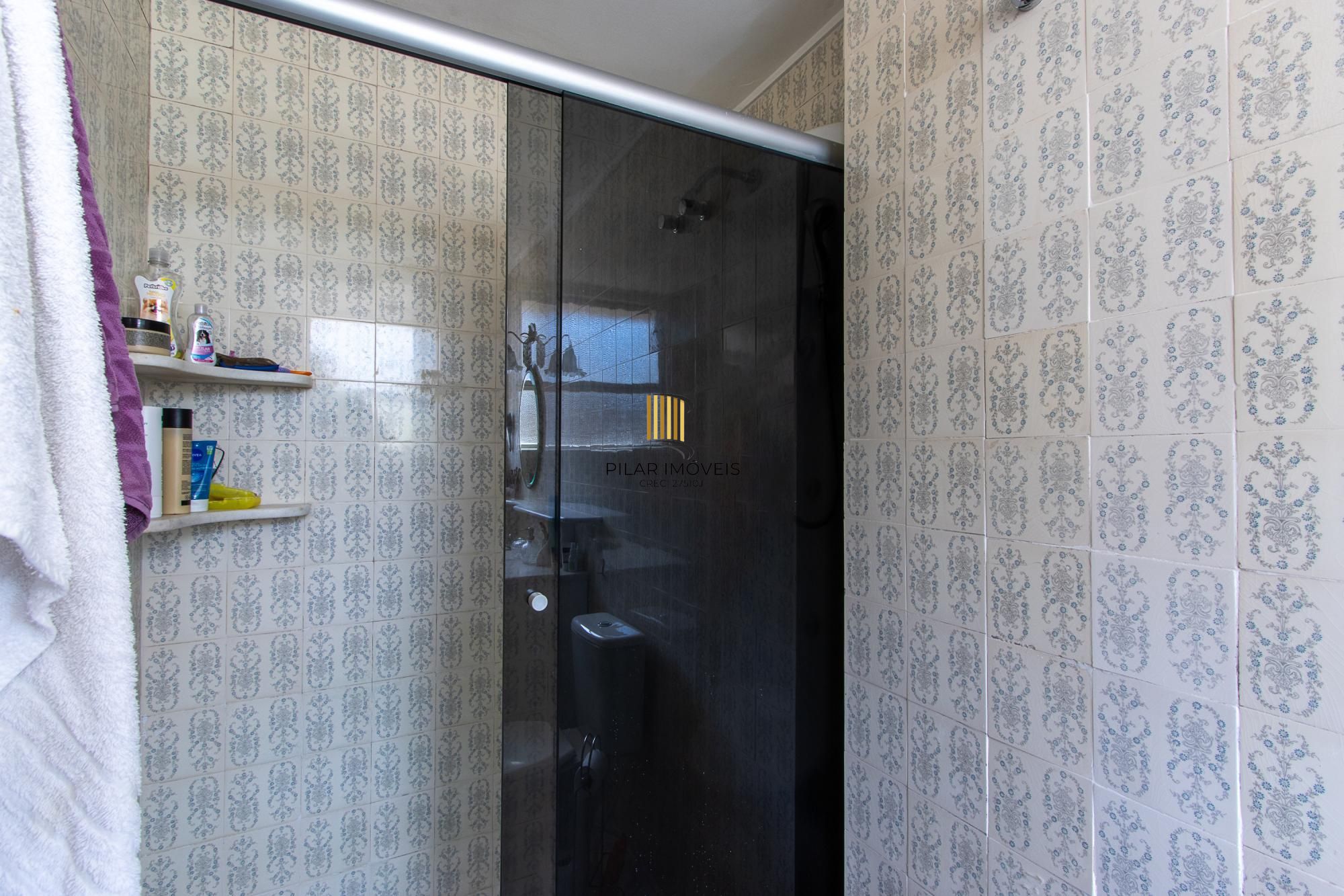 Apartamento 3 dormitorios com 168,65m2 privativos e uma vaga..