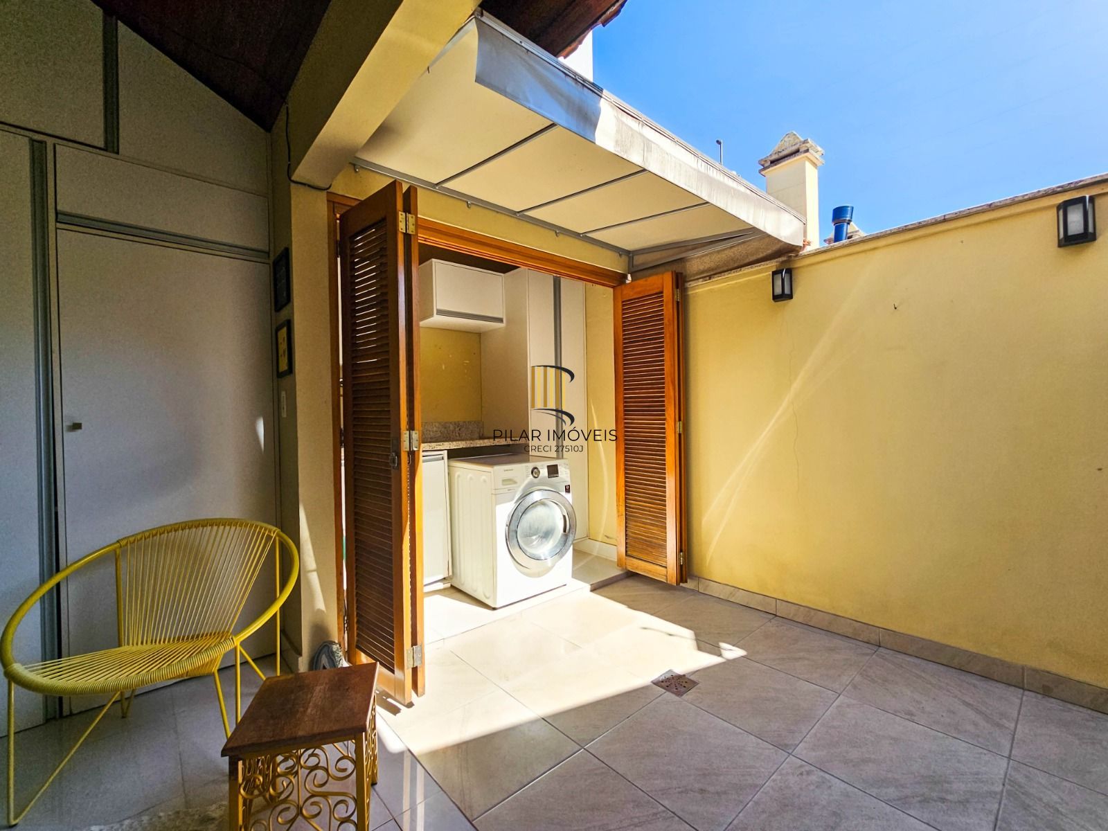 Casa 3 dormitórios no bairro Tristeza