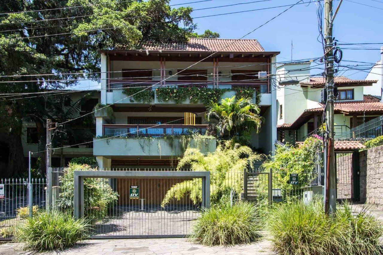 Casa para Venda - 427m², 4 dormitórios, sendo 1 suites, 4 vagas - Jardim Isabel