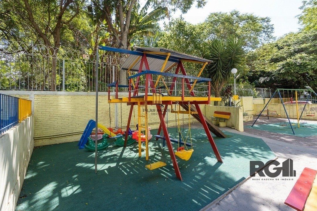 Apartamento 2 dormitórios no bairro Cristal