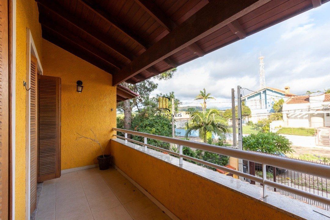Casa para Venda - 195.96m², 3 dormitórios, sendo 1 suites, 2 vagas - Espirito Santo