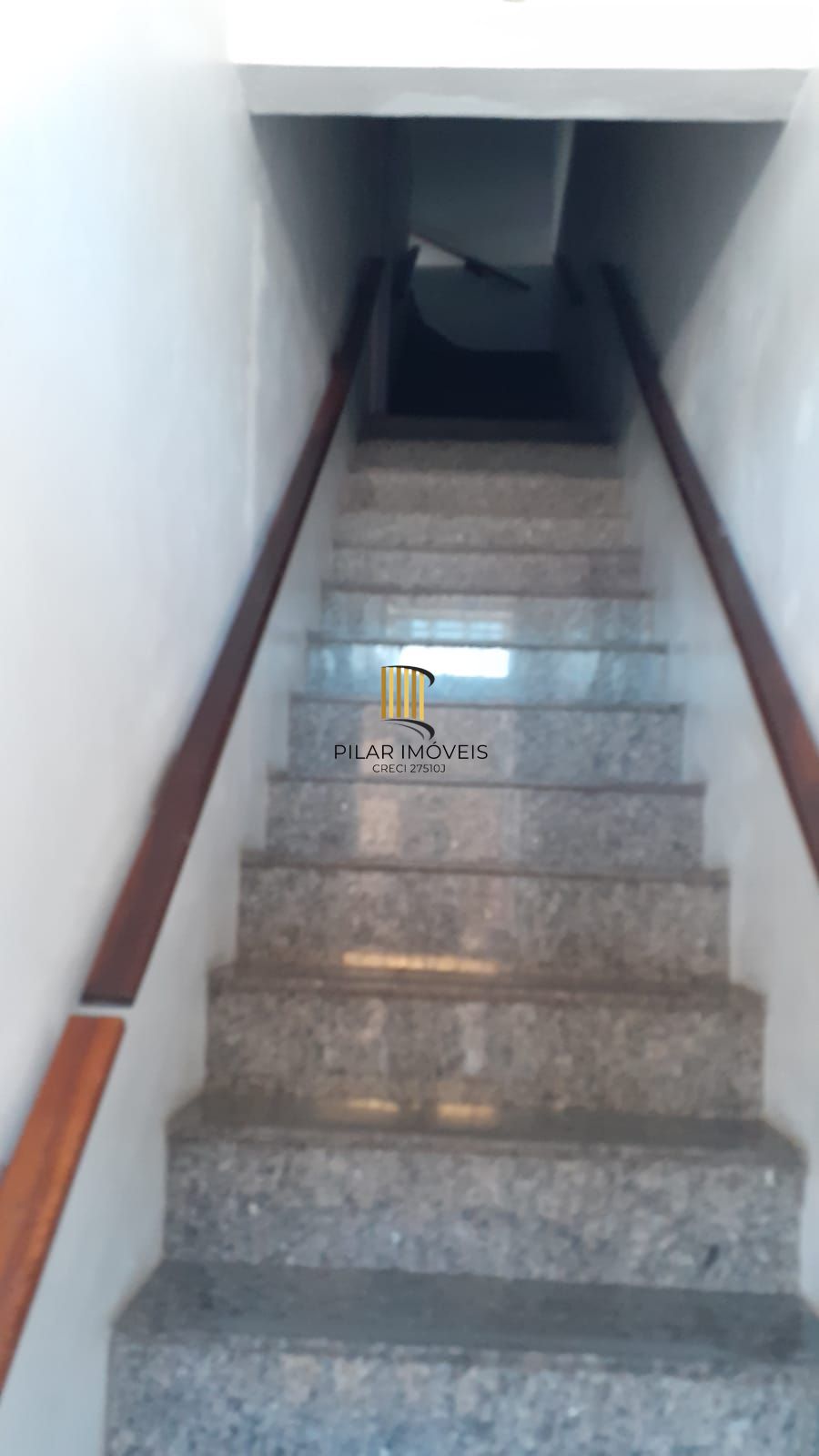 Casa 4 dormitórios no bairro Costa e Silva