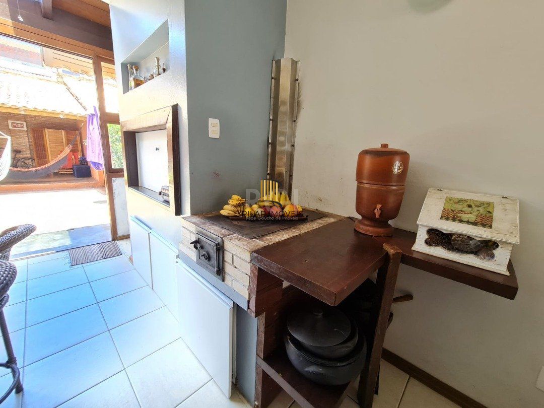 Casa para Venda - 182m², 3 dormitórios, sendo 3 suites, 2 vagas - Guarujá/ Portal do Guarujá