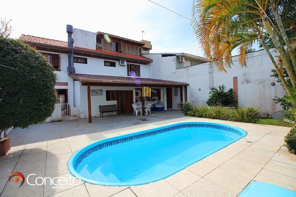 Casa para Venda - 226.73m², 3 dormitórios, sendo 3 suites, 3 vagas - Ipanema