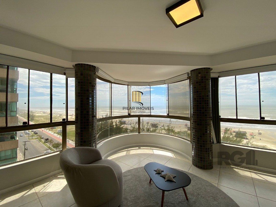 Apartamento à Beira Mar