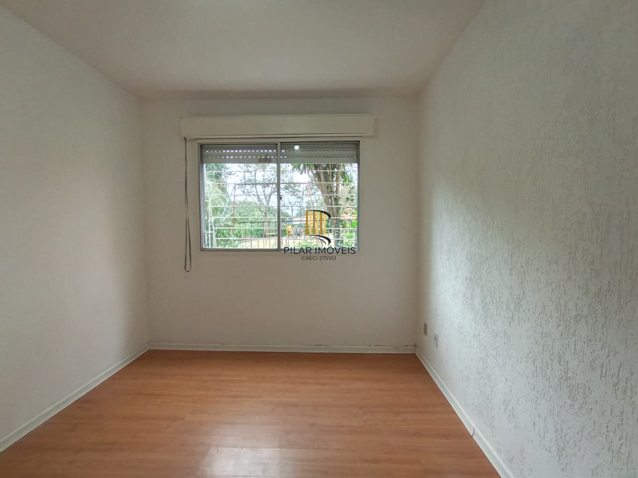 Apartamento 1 dormitório, á venda no bairro Santa Tereza em Porto Alegre.