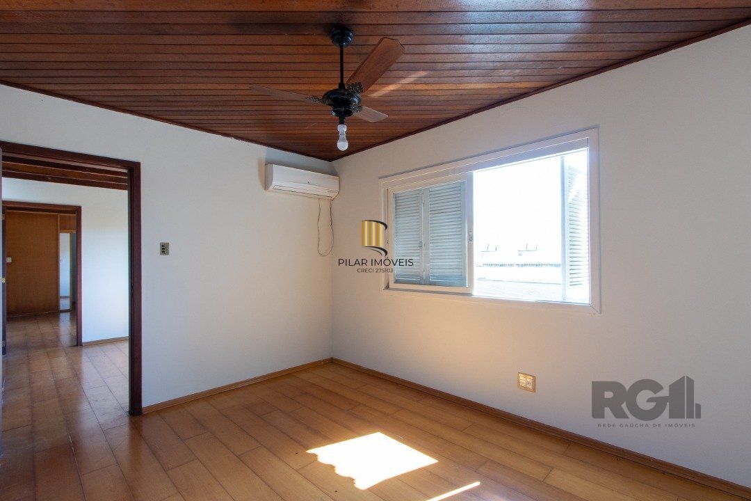 Casa 4 dormitórios no bairro Tristeza