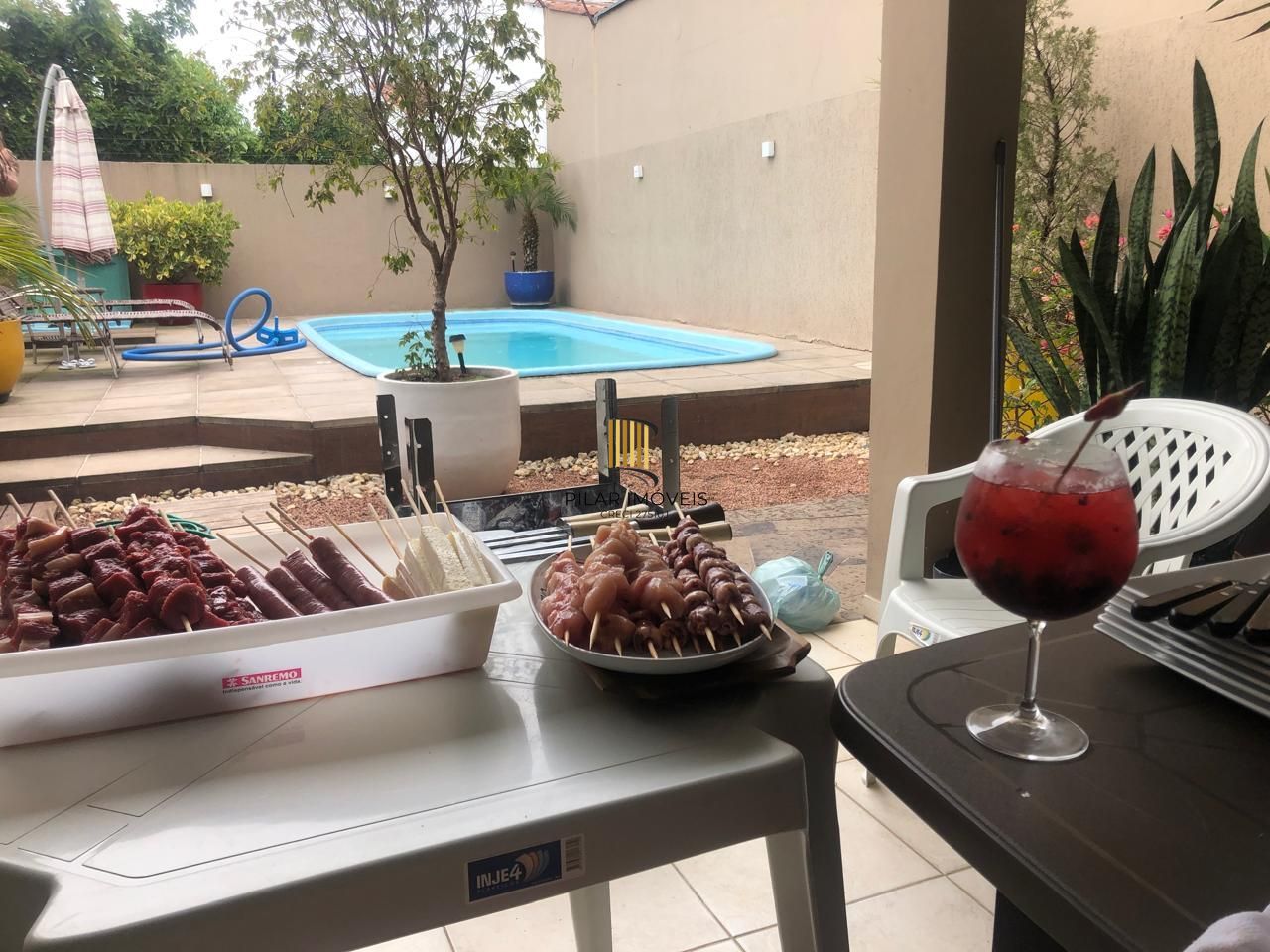 Casa ampla com tudo o que você e sua família precisam.