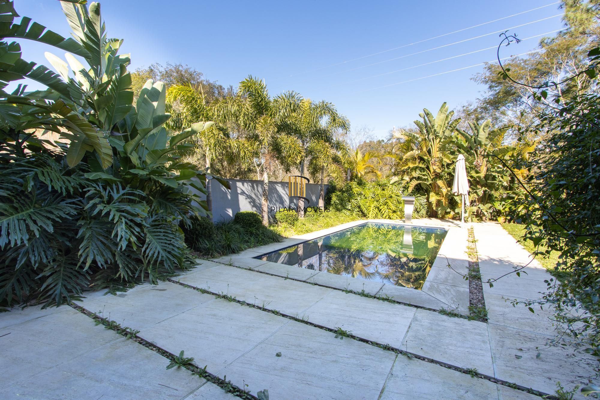 Casa de Condomínio 3 dormitórios no bairro Belém Novo