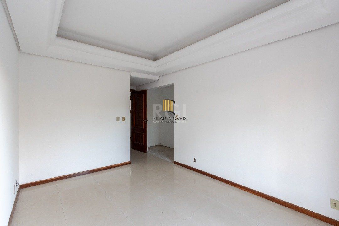 Casa para Venda - 558.14m², 4 dormitórios, sendo 4 suites, 6 vagas - Jardim Isabel