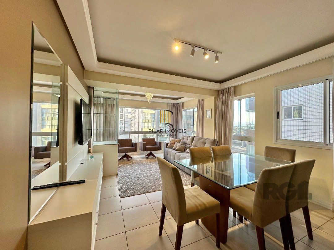 Apartamento 2 dormitórios no bairro Centro