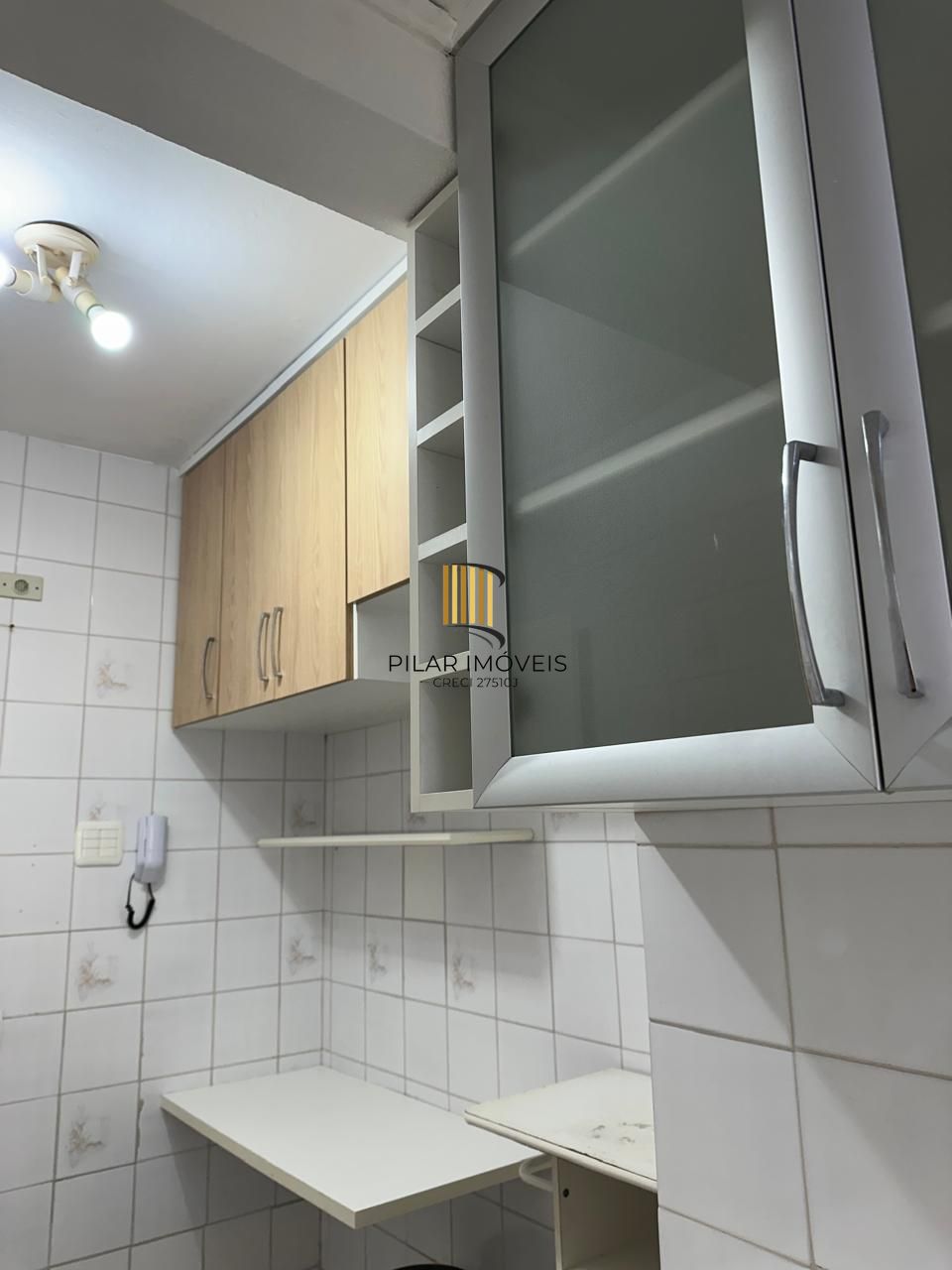 Apartamento 2 quartos bairro Cristal.