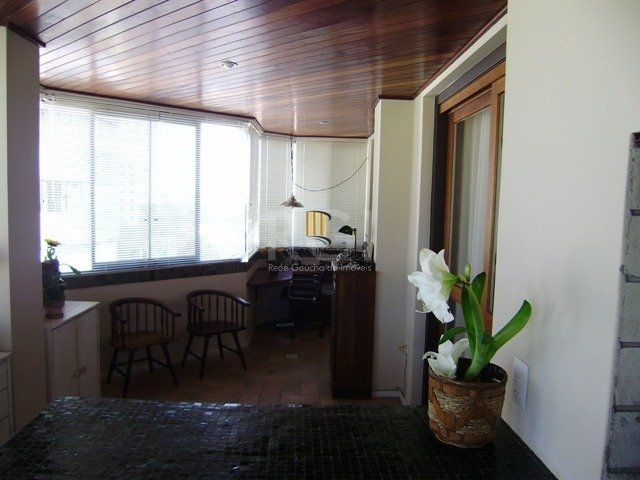 Apartamento 3 quartos (1 suite), 116m² privativos, 3 vagas de garagem - Bairro Tristeza