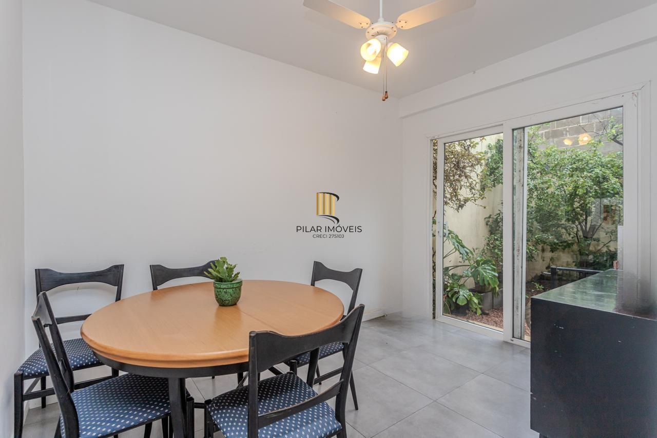 Casa de Condomínio 3 dormitórios no bairro Tristeza