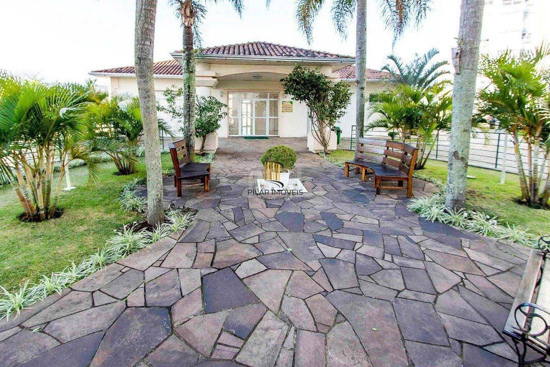 APARTAMENTO SEMIMOBILIADO