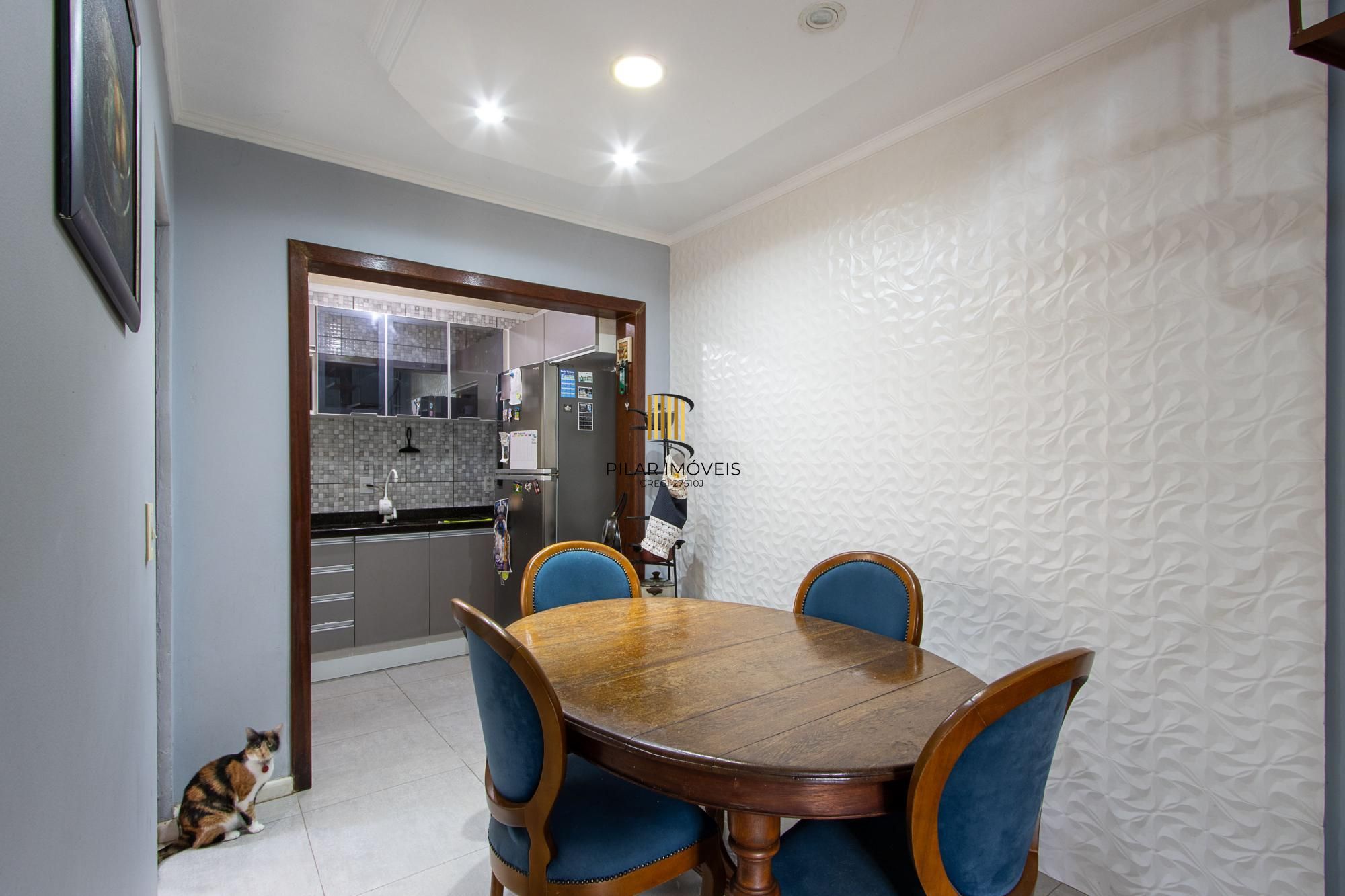 Casa de Condomínio 3 dormitórios no bairro Vila Nova