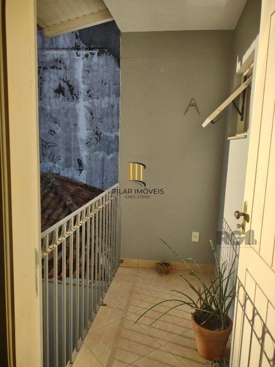 Casa 4 dormitórios no bairro São João