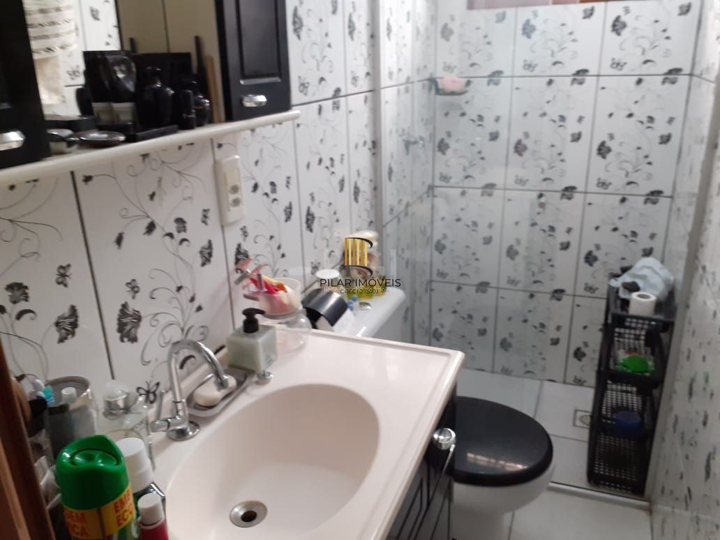 Casa para Venda - 170m², 3 dormitórios, sendo 1 suites, 2 vagas - Feitoria