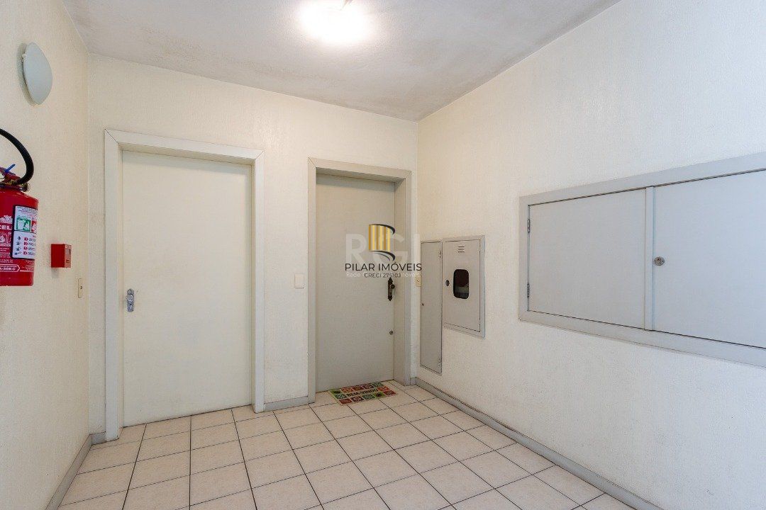 Apartamento para Venda - 76.6m², 3 dormitórios, 1 vaga - Nonoai