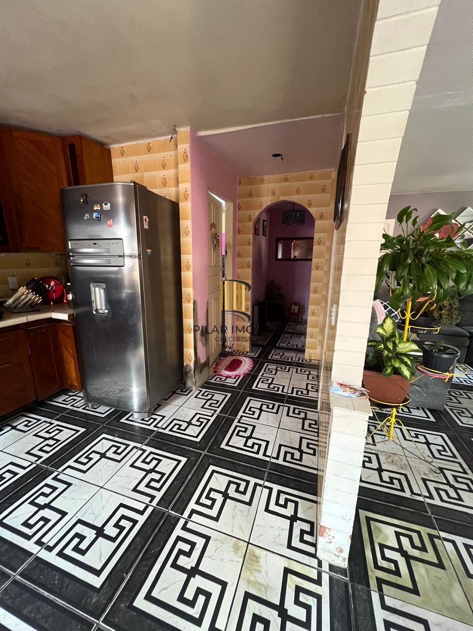Casa à Venda no Bairro Hípica – 3 Dormitórios e Amplo Quintal