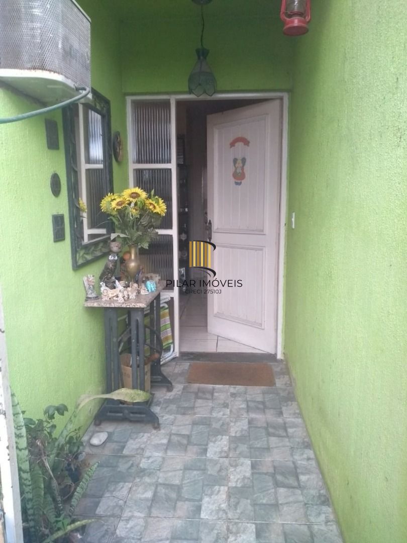 Casa para Venda - 60m², 2 dormitórios, 1 vaga - Vila Nova
