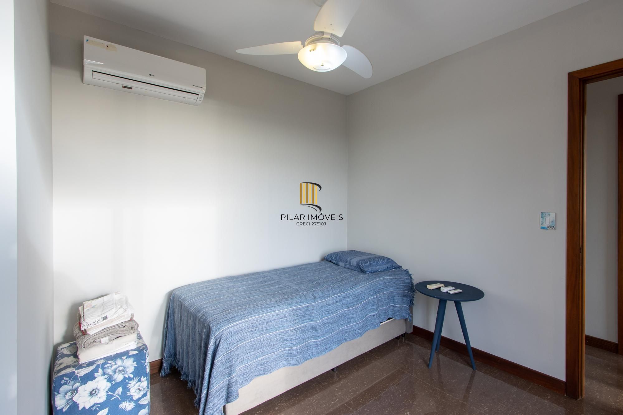 Casa 4 dormitórios com elevador