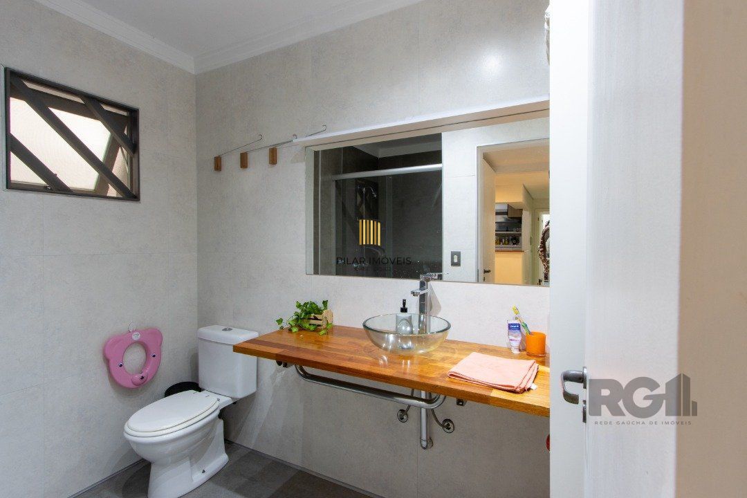 Apartamento 3 dormitórios no bairro Cristal