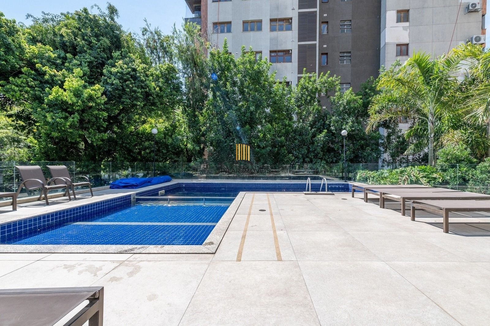 Apartamento Garden com 178m² e 3 dormitórios, 1 suíte, 3 vagas