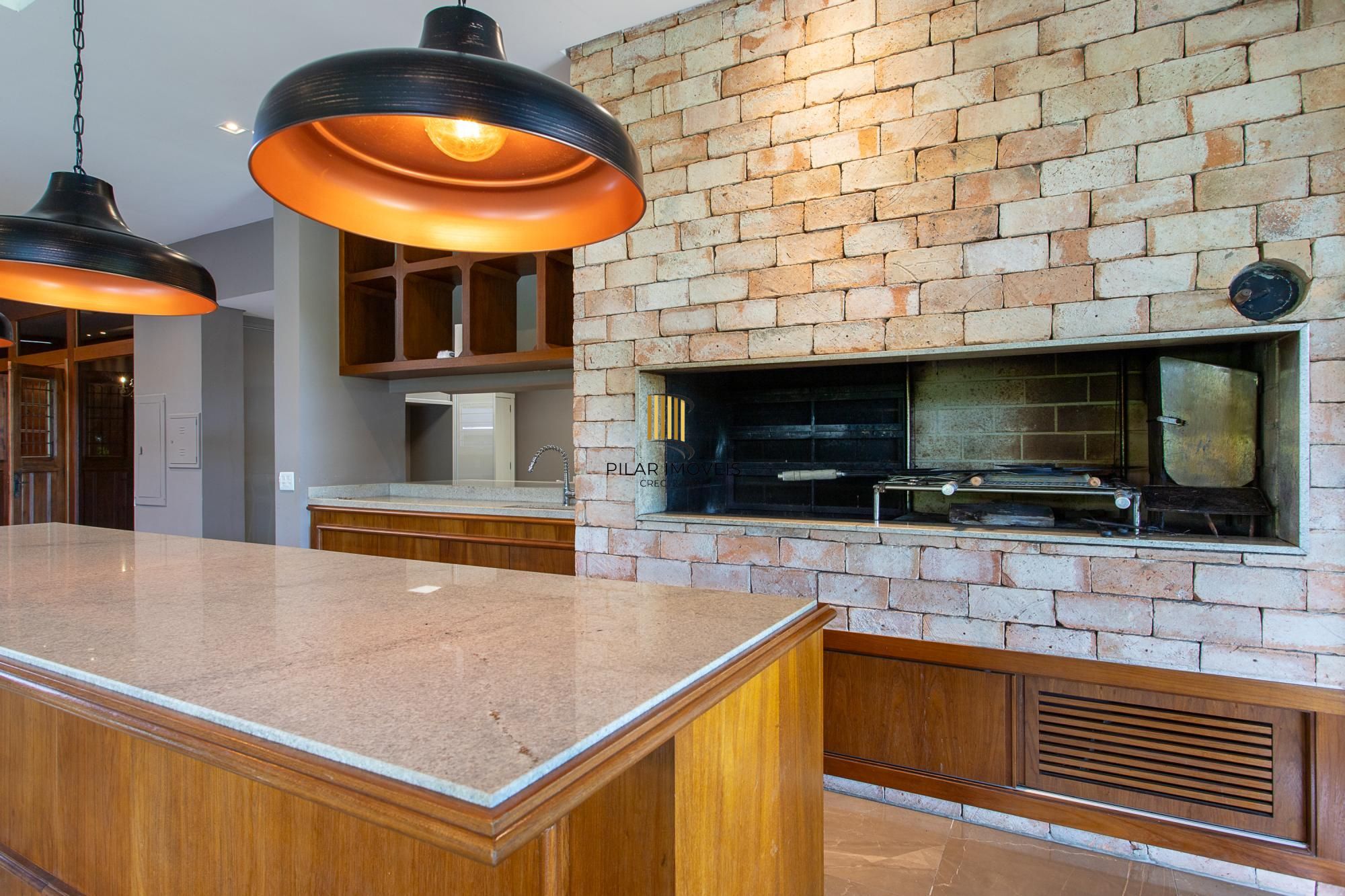 Casa de Condomínio 4 dormitórios no bairro Terraville