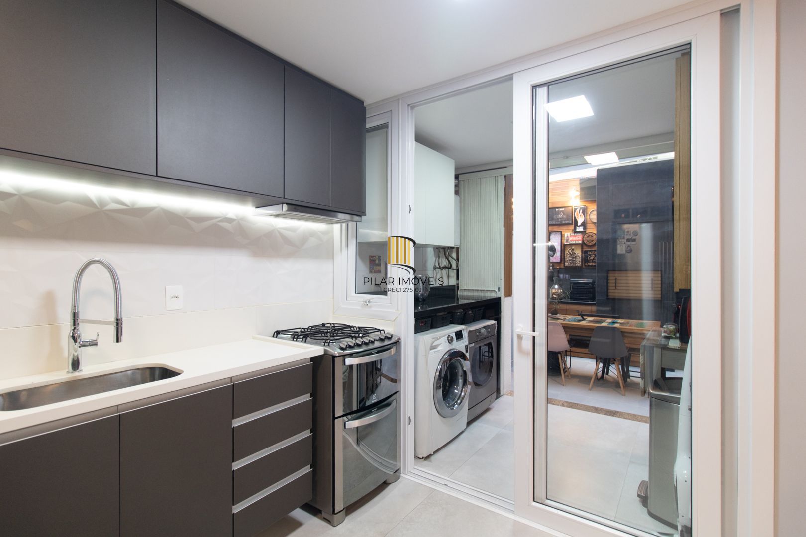 Casa de Condomínio 3 dormitórios no bairro Nonoai