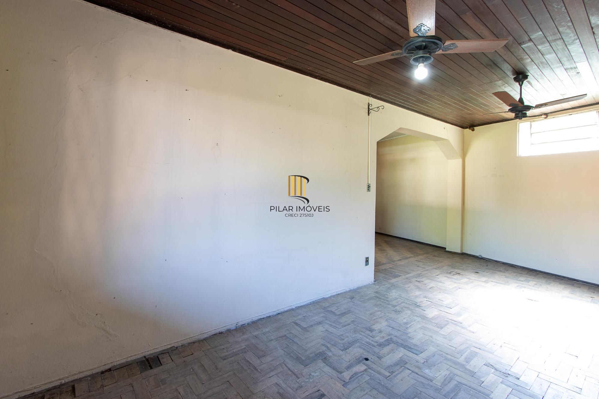 Casa 3 dormitórios no bairro Belém Novo