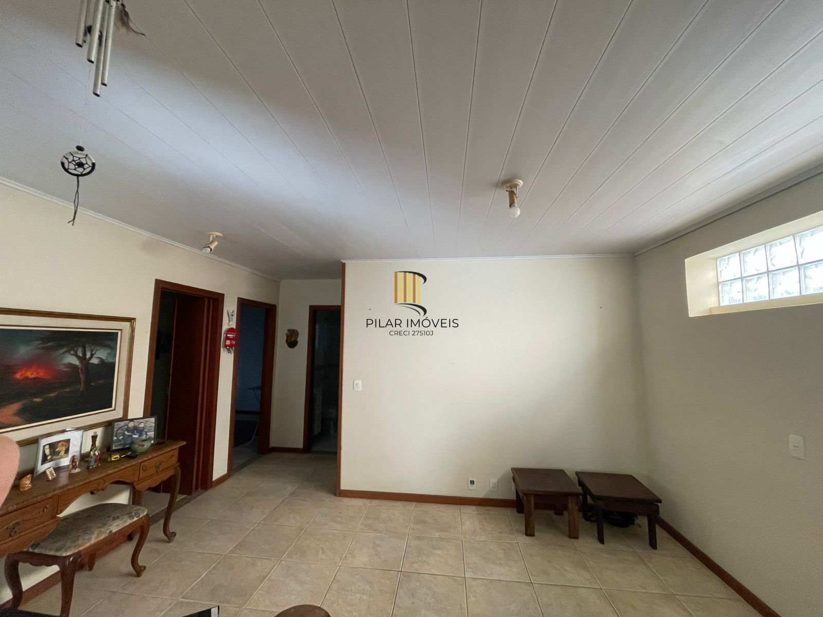 Casa de alvenaria com 104,37m² 3 dormitórios sendo 1 suíte, 2 vagas cobertas