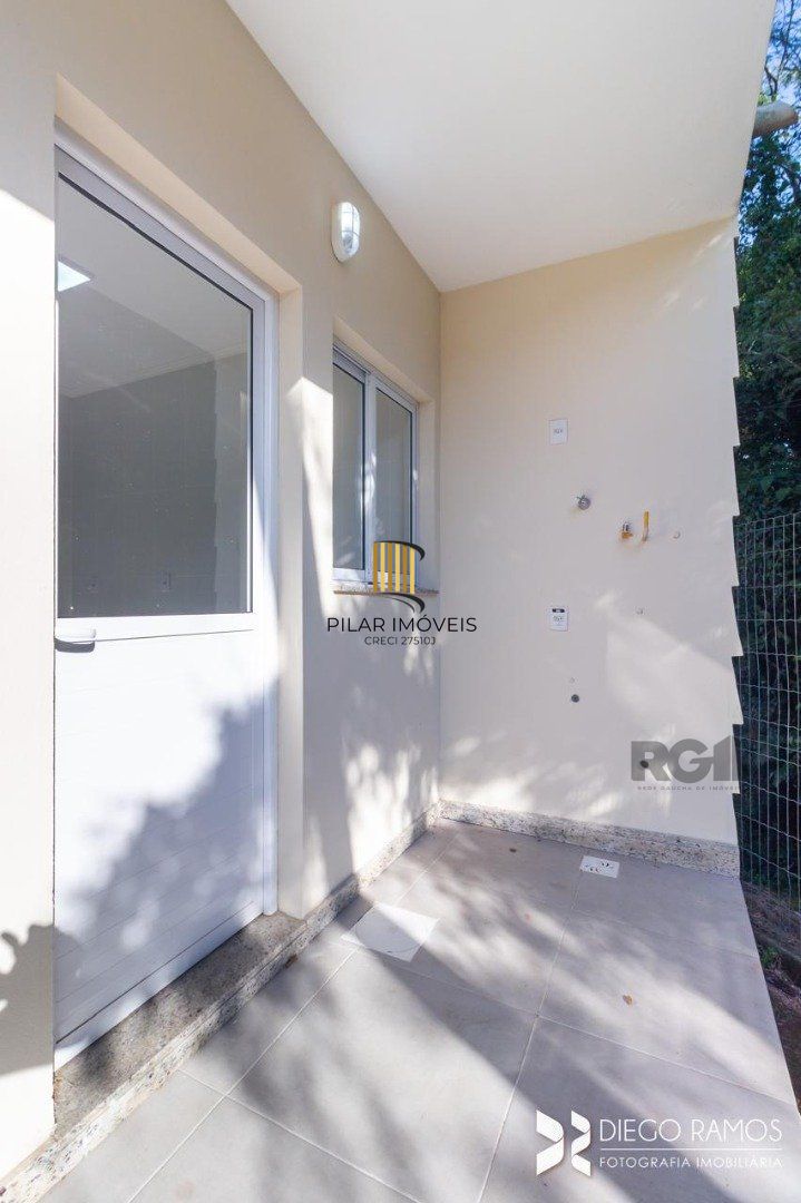 Casa para Venda - 123.49m², 3 dormitórios, sendo 1 suites, 1 vaga - Lagos De Nova Ipanema