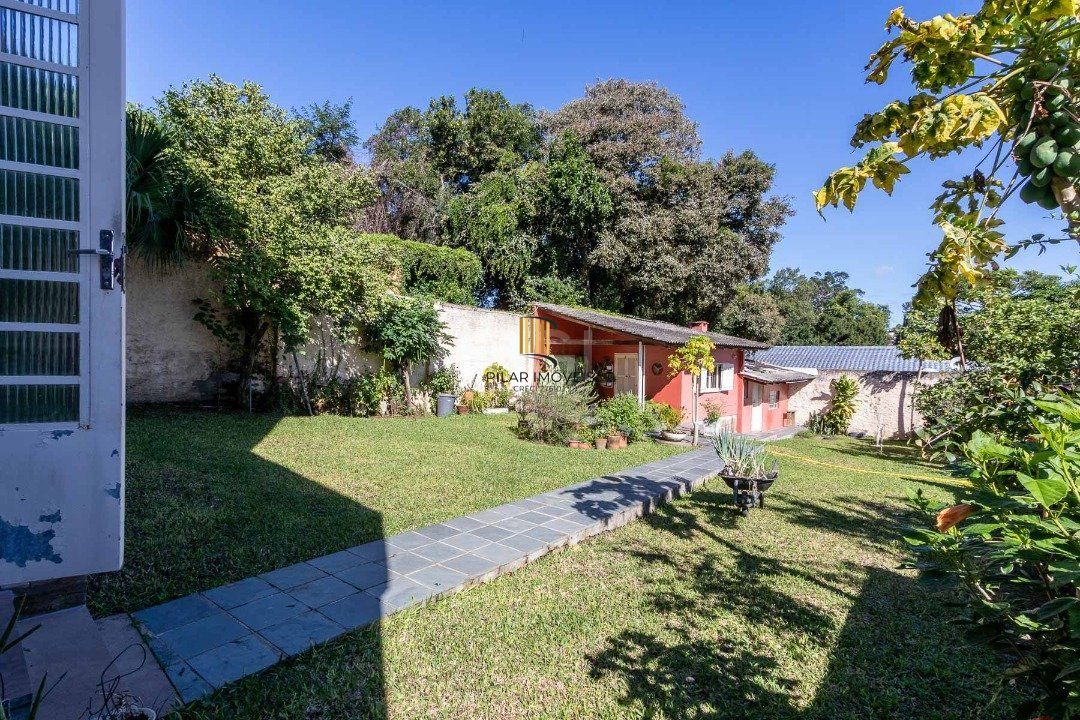 Casa para Venda - 400m², 5 dormitórios, sendo 2 suites, 4 vagas - Vila Assunção