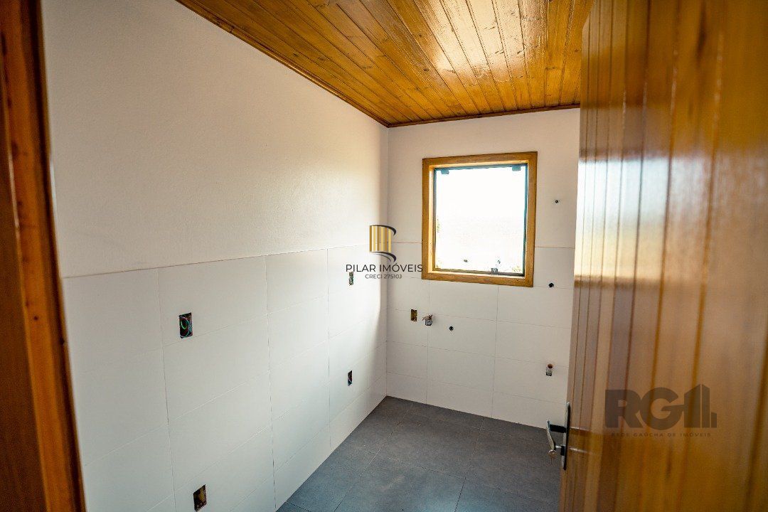 Casa de Condomínio 3 dormitórios no bairro Palmital