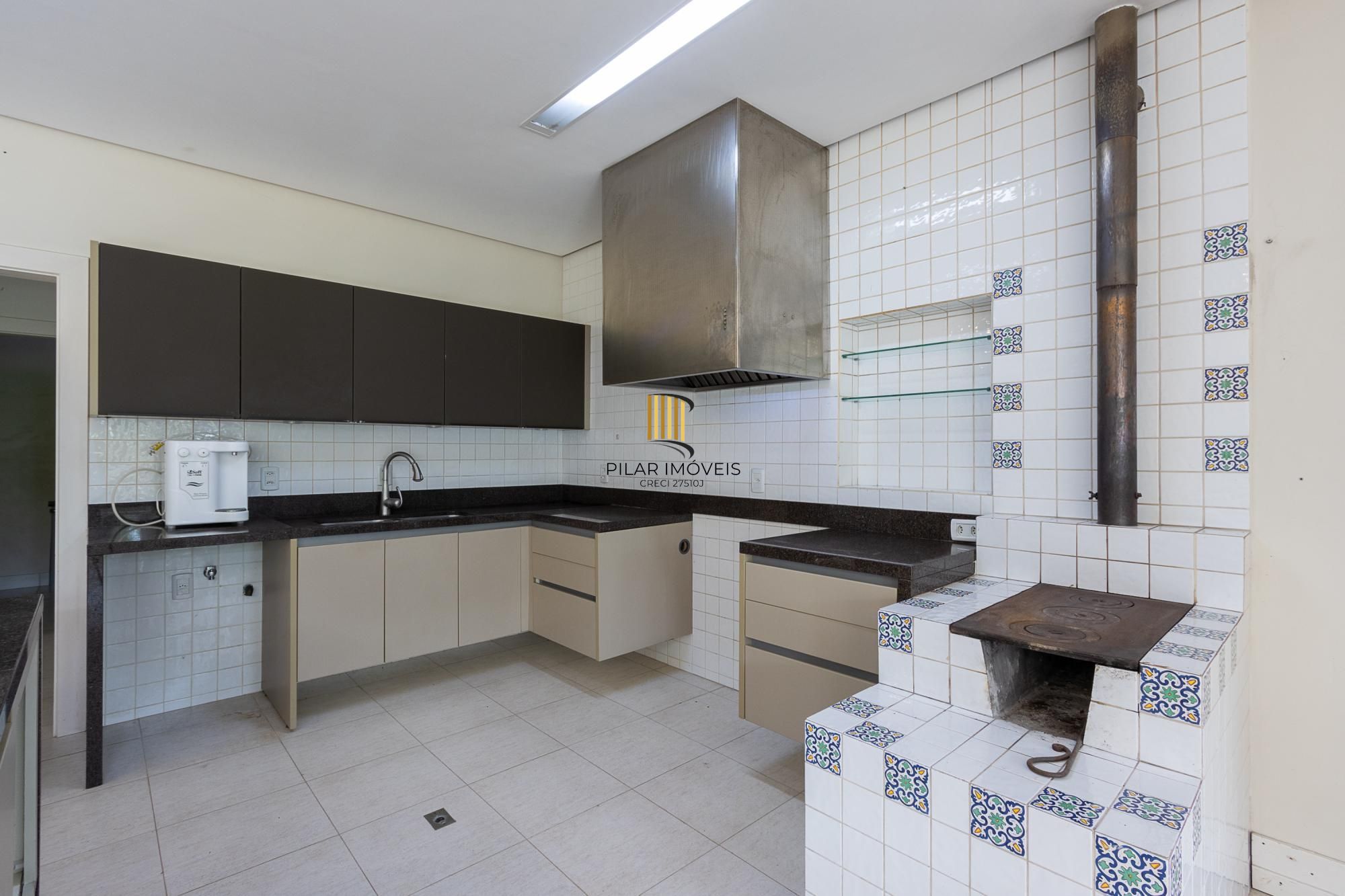 Casa com 4 dormitórios à venda, Jardim Isabel, Porto Alegre